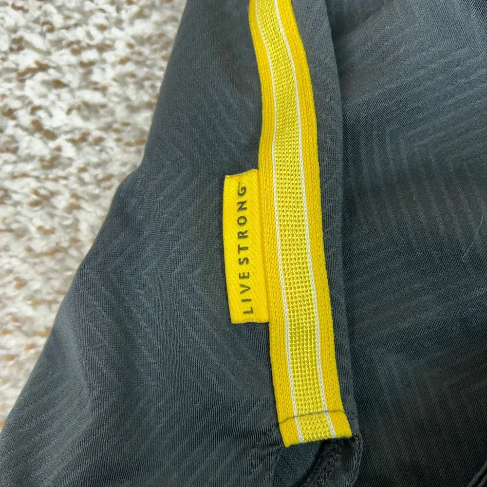 Nike Shorts Womens Medium Black Yellow Athletic Dri-FIT Livestrong Running Gym